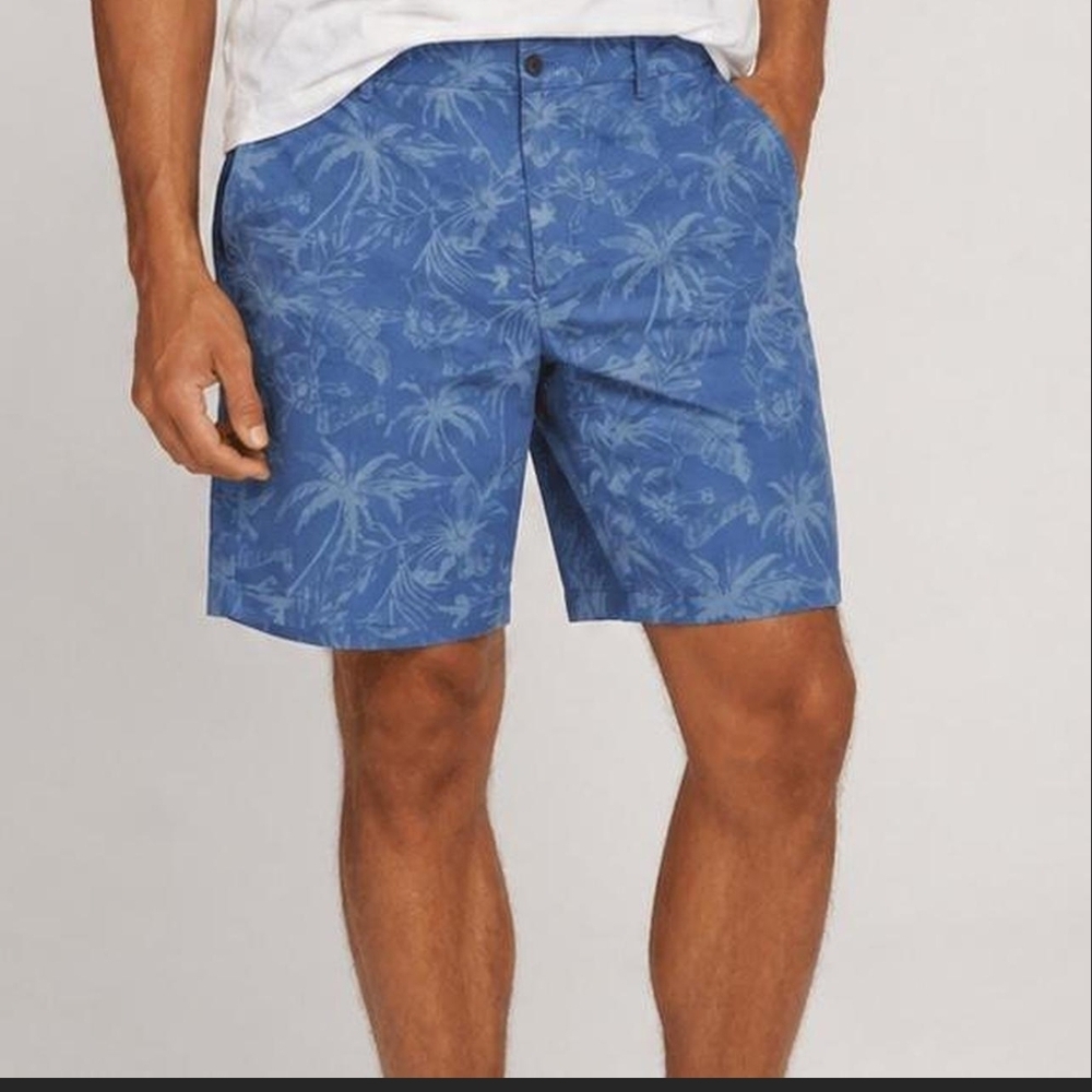 Izod Navy Blue With Palm Trees Casual Shorts Size 38